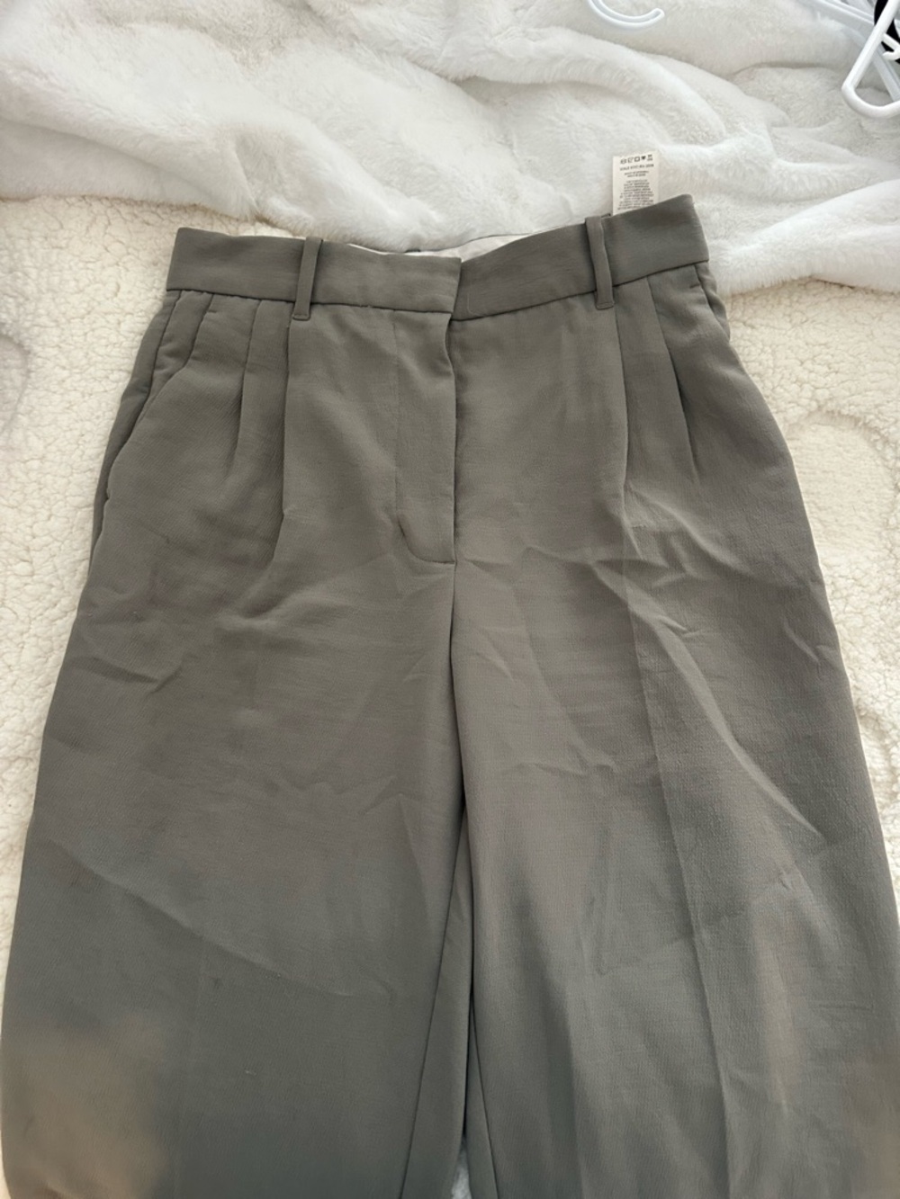 Aritzia effortless grey pants